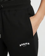 Avaiya's Black Jogger | Man and Woman - Avaiya Store