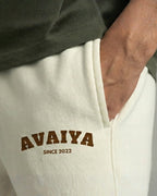 Avaiya's Off-White Sweatpants For Both Man & Women | OW2 | Loose-fit