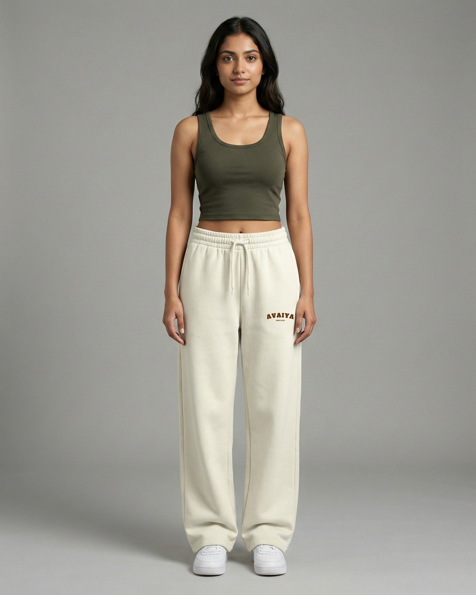 Avaiya's Off-White Sweatpants For Both Man & Women | OW2 | Loose-fit